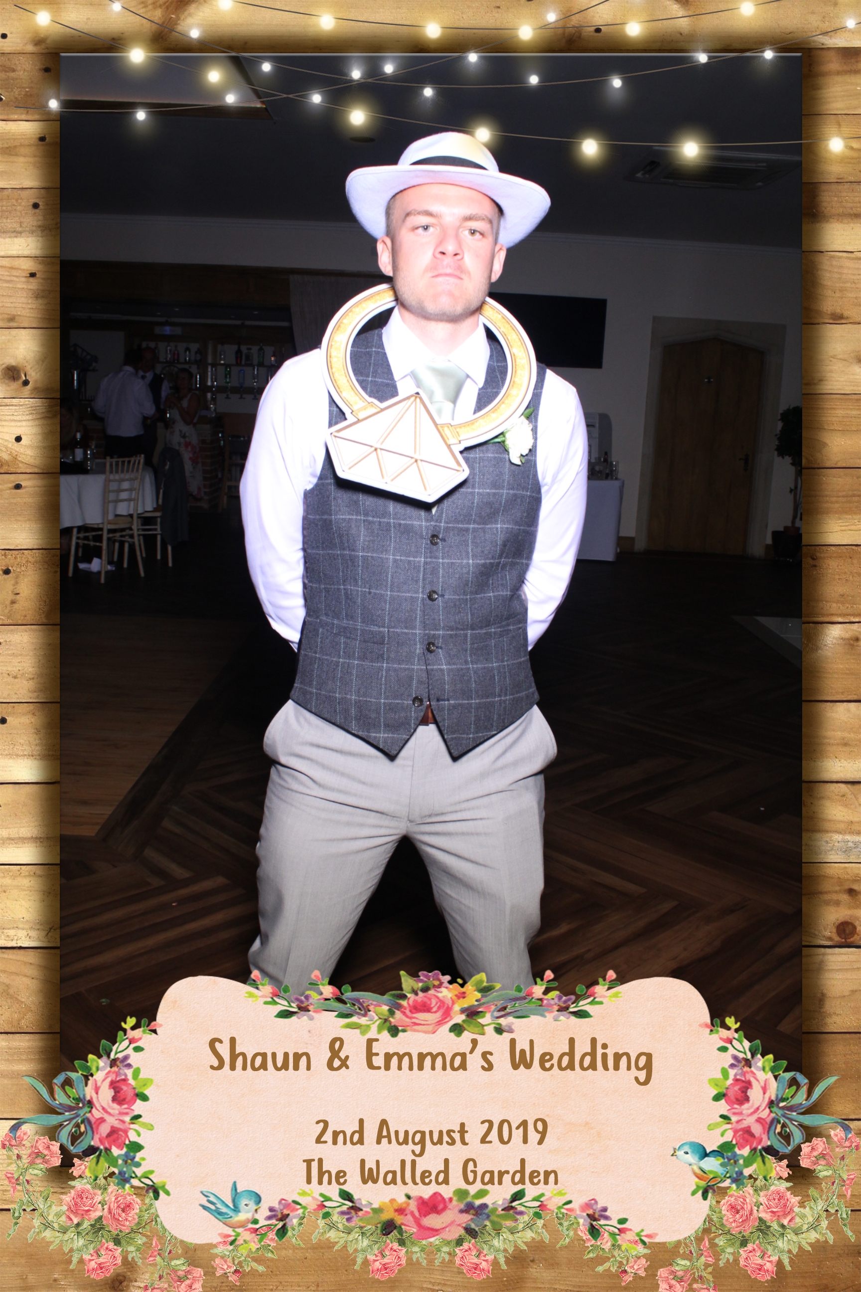 Shaun and Emma's Wedding | View more photos from the event at images.mobile-photo-booth.com/u/MobilePhotoBoothUK/Shaun-and-Emmas-Wedding
